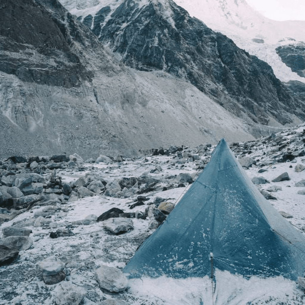 Winter Trails: Your Complete Guide to Thru-Hiking in the Winter
