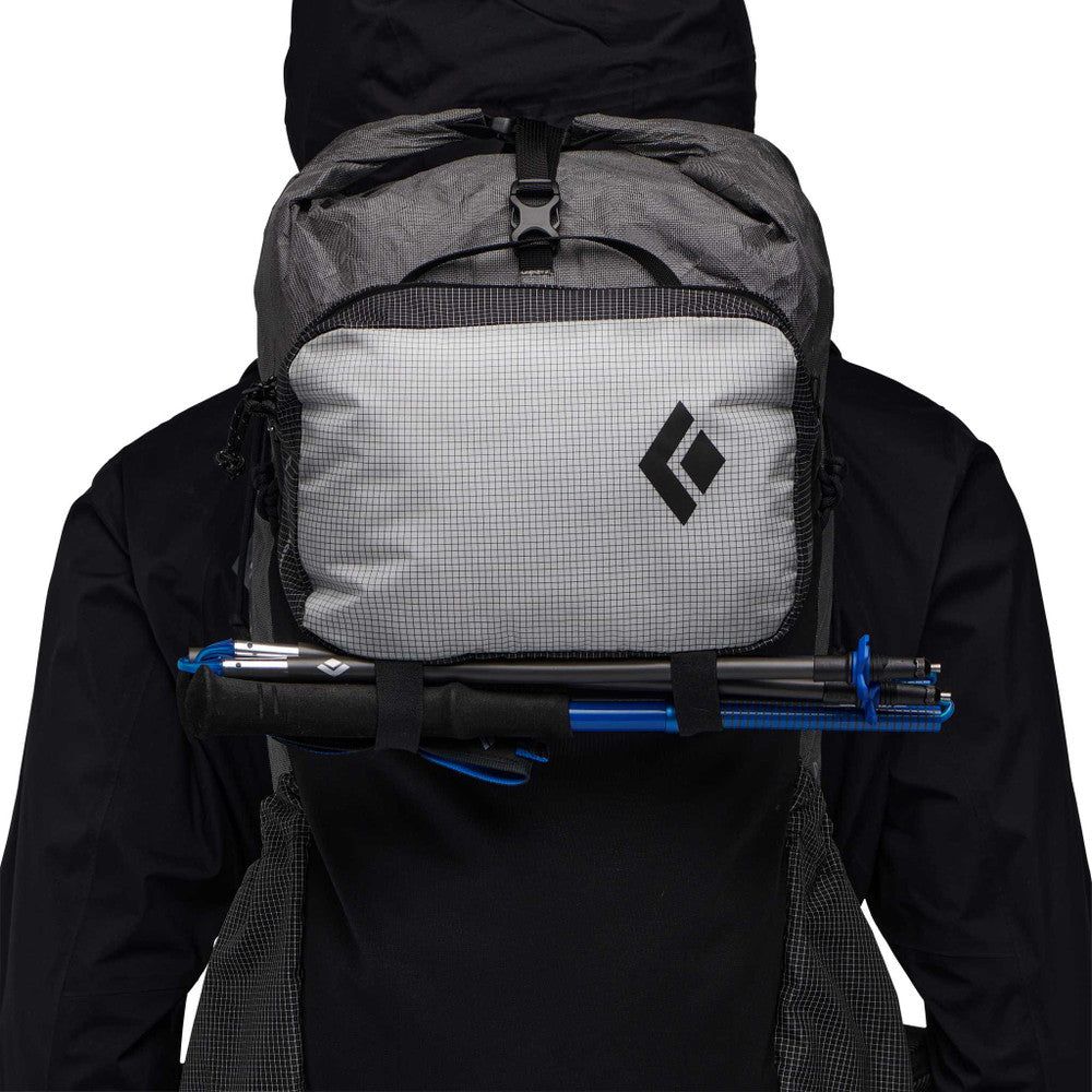 Black Diamond Beta Light Satellite Bag Back