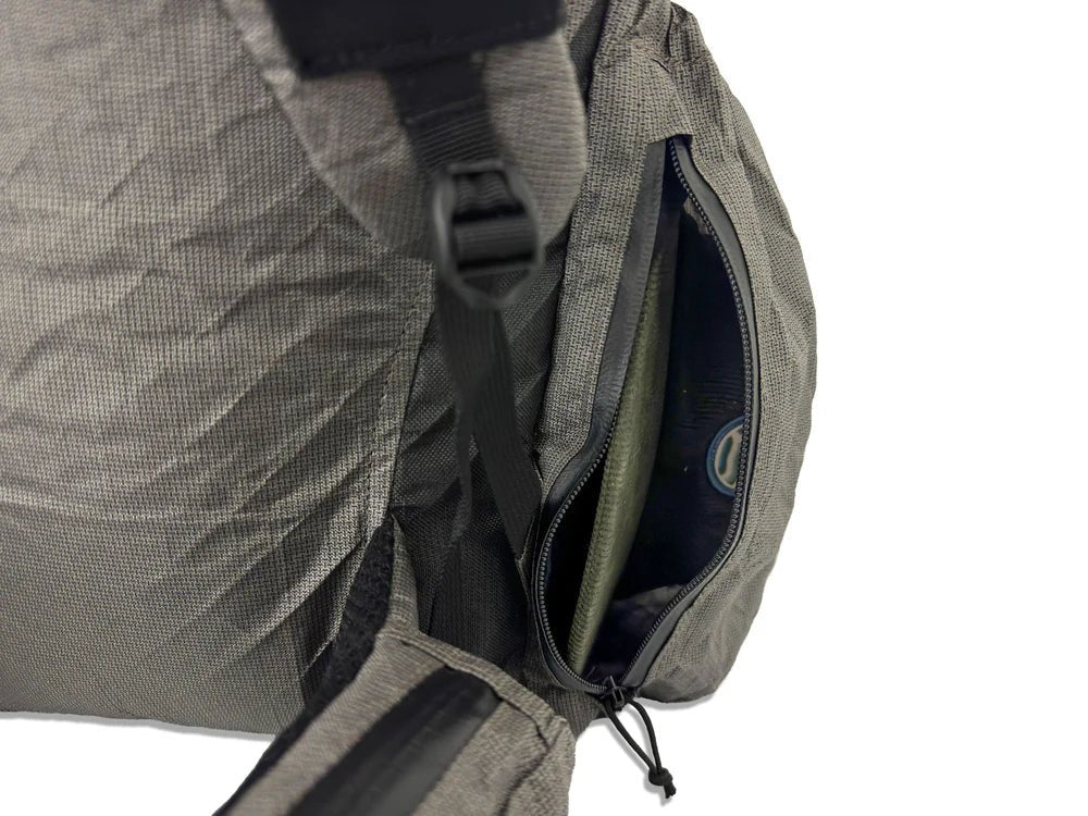 Durston Gear Kakwa 55 UltraGrid Ultralight Pack Pocket 1