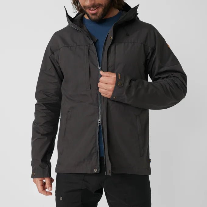 Fjallraven Men's Skogso Jacket Model Zip Torso