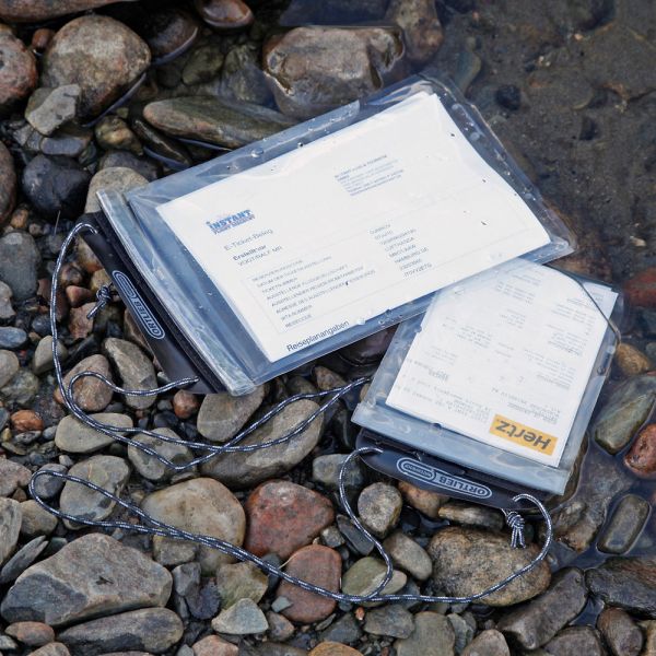 ORTLIEB Document Case Lifestyle