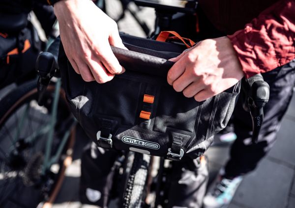 ORTLIEB Handlebar Pack QR 11L (Quick Release) Lifestyle 4