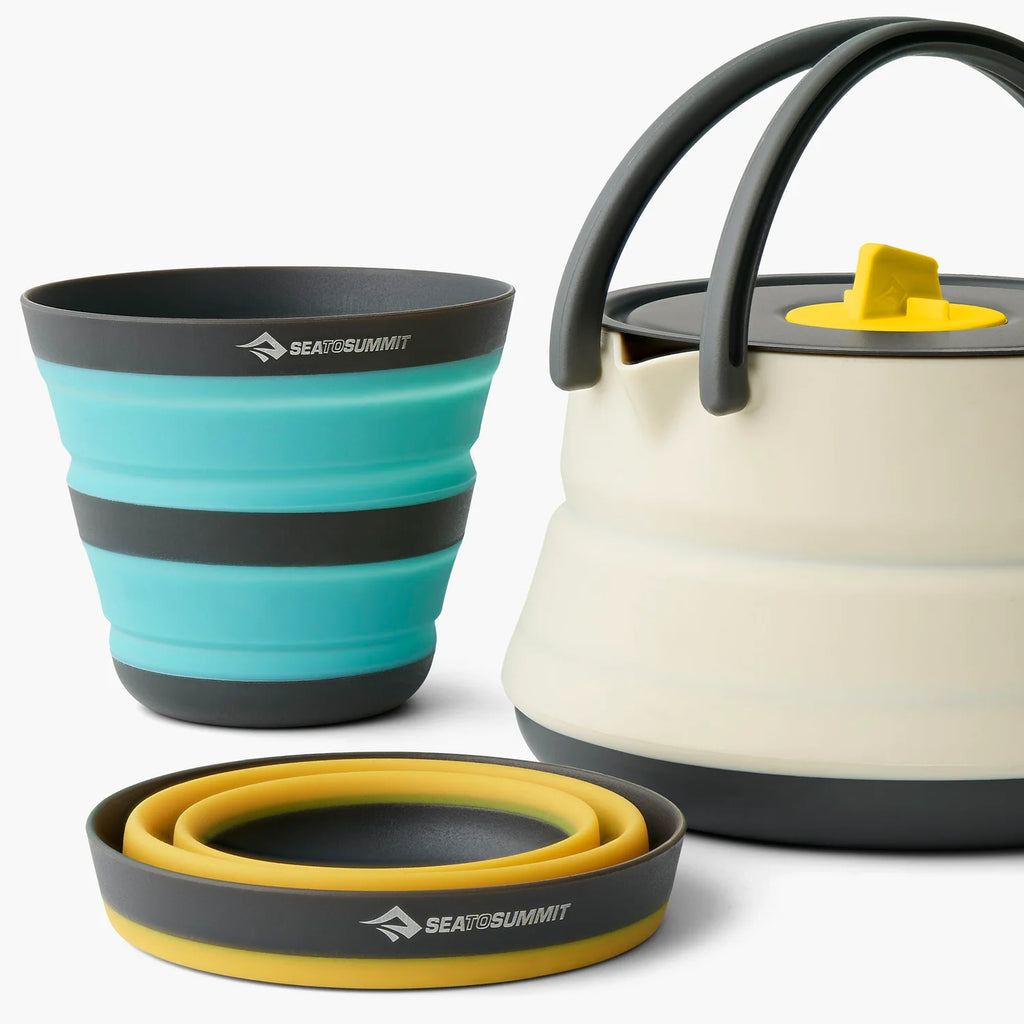 Sea to Summit Frontier Ultralight Collapsible Kettle Cook Set (2 Person, 3 Piece) Close up