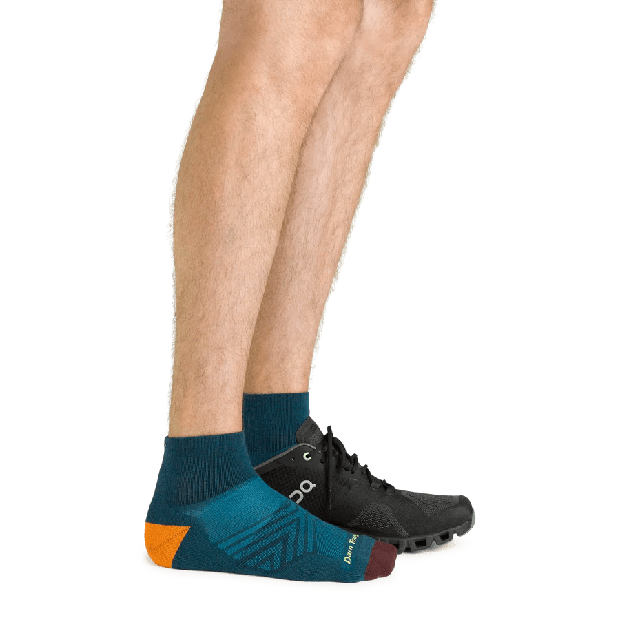 Darn ToughDarn Tough Run 1/4 Ultra-Lightweight Running Socks