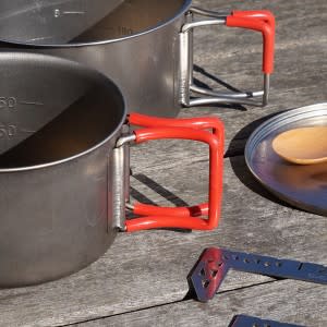 EVERNEW Titanium Ultralight Pot 0.9L Silicone Handles