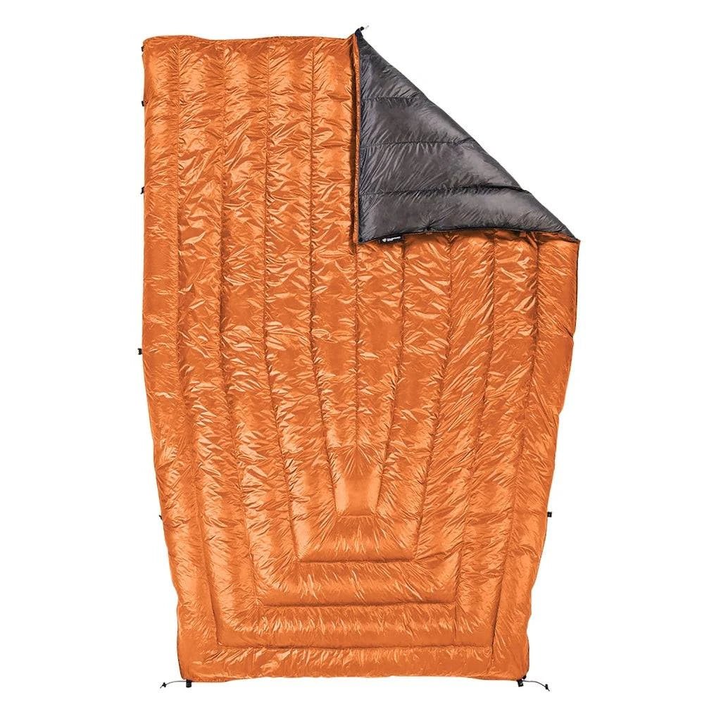 Enlightened Equipment Revelation 850 Quilt Orange Open