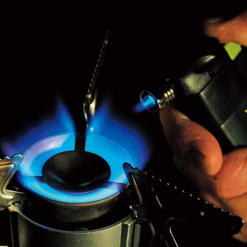 SOTO Pocket Torch Flame With Stove
